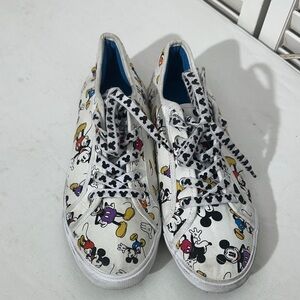 Disney Kids Sneakers - White with Mickey Mouse Design
